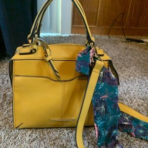 Steve Madden mustard colored purse NWOT